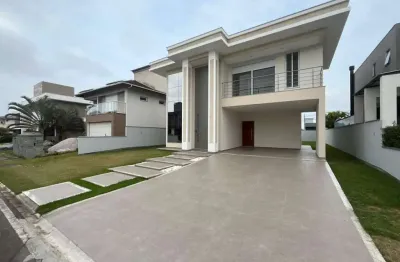 Casa para Venda em Florianópolis, São João do Rio Vermelho, 3 dormitórios, 3 suítes, 2 banheiros, 2 vagas