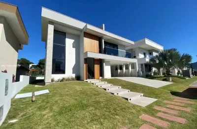 Casa para venda em florianópolis, são joão do rio vermelho, 3 dormitórios, 3 suítes, 1 banheiro, 2 vagas