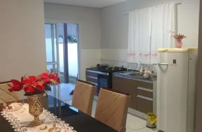 Sobrado para venda em florianópolis, são joão do rio vermelho, 2 dormitórios, 2 suítes, 3 banheiros, 1 vaga