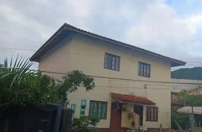 Casa para venda em florianópolis, barra da lagoa, 4 dormitórios, 2 banheiros