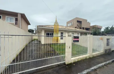 Casa para locação em florianópolis, são joão do rio vermelho, 2 dormitórios, 1 banheiro, 2 vagas