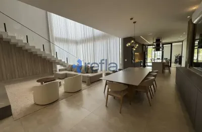 Venda: Casa residencial em Alphaville, Nova Lima - 461,50 m² úteis, 808,83 m² de terreno