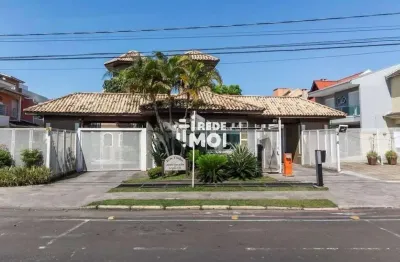Casa em Condomínio com 3 quartos e 270m² à venda em Ecoville, Porto Alegre.