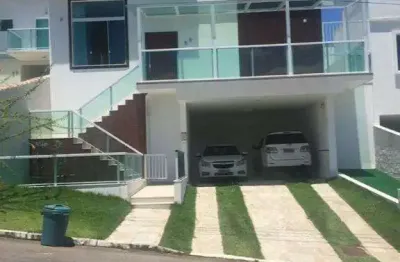 Casa com 3 quartos à venda na Rua Doutor João Navarro Saggioro, 270, Grama, Juiz de Fora