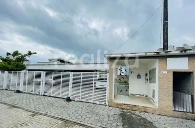 Casa em condomínio fechado com 2 quartos à venda no Itacolomi, Balneário Piçarras 