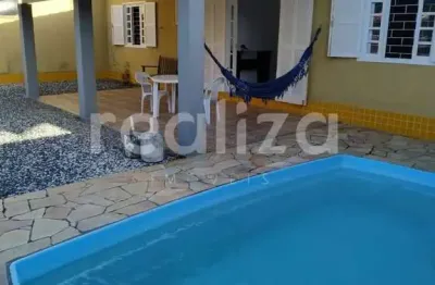 Casa com 2 quartos à venda no Centro, Balneário Piçarras 