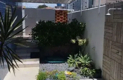 Apartamento térreo com área de lazer privativa no coração do bessa – a apenas três quadras da praia!