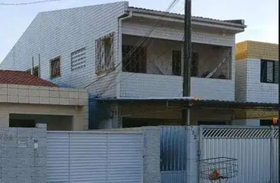 Casa duplex ampla na torre – ideal para moradia ou investimento!