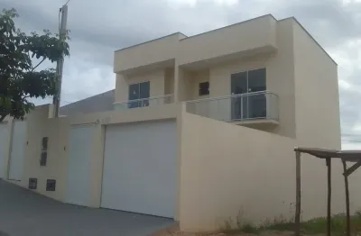 Casa Duplex 2 Suítes, 1 banheiro à venda no Atlântico Norte - Macaé/RJ