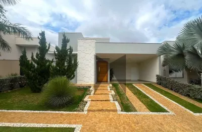 Casa com 3 quartos à venda na Rua das Magnólias, Centro, Araraquara