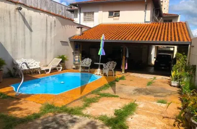 Casa com 3 quartos à venda na Rua Expedicionários do Brasil, Centro, Araraquara