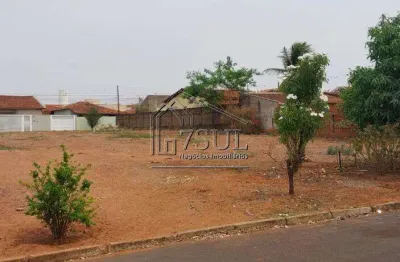 Terreno Espaçoso à Venda em Água Limpa 1, Bady Bassit - 1278m²