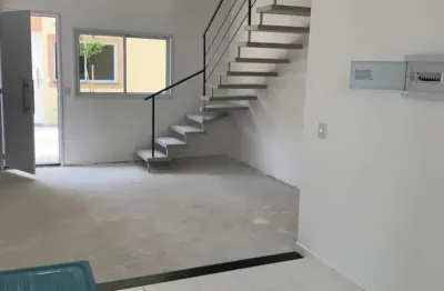 Casas  cotia com entrada parcelada obras aceleradas entrega ano que vem.