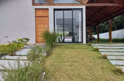 Oportunidade no Interior de SP - Casa de Campo, 270 m² por R$ 800.000 - Ninho Verde II - Pardinho/SP