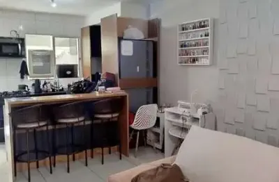 Casa em condomínio fechado com 2 quartos à venda no Jardim Itapeva, Mauá 