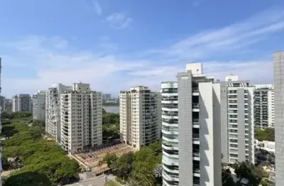 Mansão Suspensa no Saint Barth: 372m² de Luxo e Exclusividade na Península