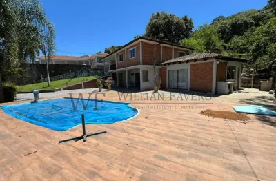 Sobrado para Venda em Candói, Alagado do Iguaçu - Candói, 6 dormitórios, 1 suíte, 3 banheiros, 8 vagas