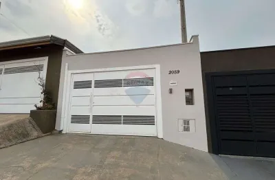 Casa com 2 quartos à venda no Jardim Ypê, Botucatu 