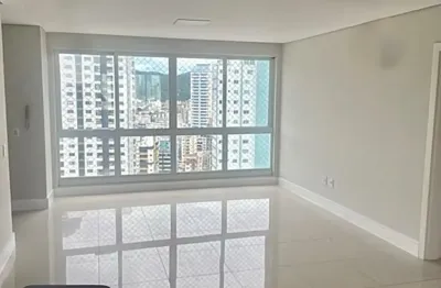 Apto semi mobiliado com 3 suites, 130 m2 e 2 vagas no centro de BC!