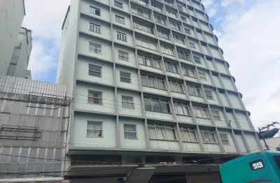 Apartamento com 3 quartos para alugar na Avenida Getúlio Vargas, 604, Centro, Juiz de Fora