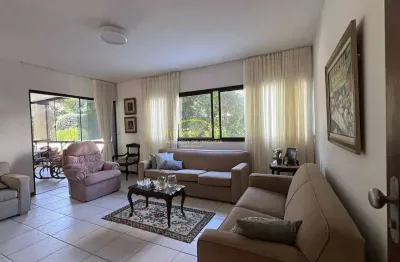 Amplo e aconchegante apartamento no acupe de brotas, cercado de muito verde - salvador, ba