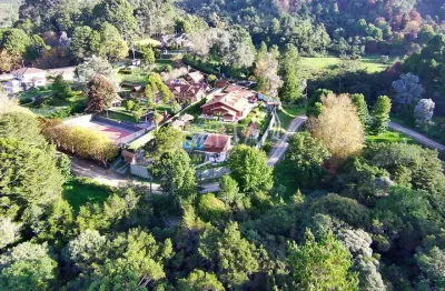Casa com 3 quartos à venda na Estrada Municipal Do Salto, 155, Vila inglesa, Campos do Jordão