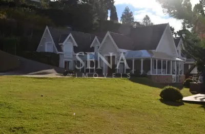 Casa com 6 quartos para alugar na Rua Irineu Gonçalves Da Silva, Jardim Atalaia, Campos do Jordão