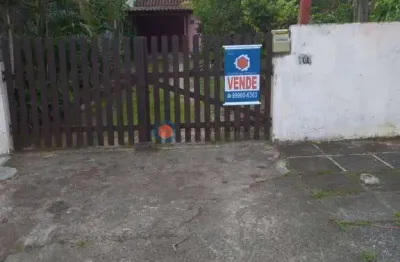 Casa de praia com terreno amplo a 4 quadras do mar – praia de leste, pontal