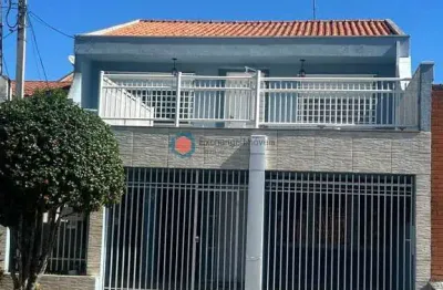 Casa à venda na Rua Epaminondas Santos, Bairro Alto, Curitiba