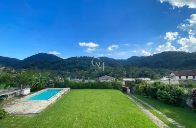 Casa com 3 quartos à venda na Rua Carlos Guinle, Carlos Guinle, Teresópolis