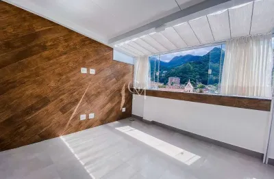 Apartamento com 3 quartos à venda na Rua Jorge Lossio, Alto, Teresópolis