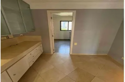 Apartamento para locação em Vila Nova Conceição com 4 quartos, sendo 3 suítes , 127m²