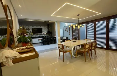 Buraquinho | Casa Alto Padrão 240m² com Energia Solar e Jacuzzi – R$ 1.350.000