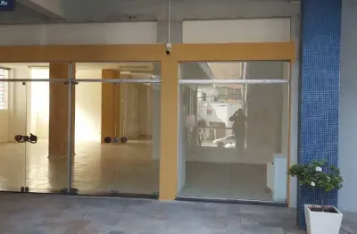 Sala comercial com 3 salas para alugar no Centro, Itu 