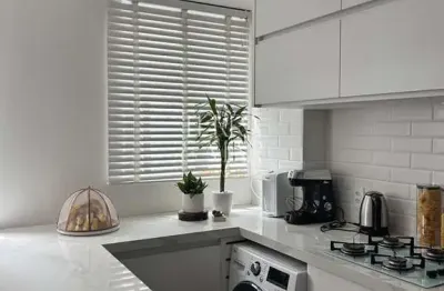 Apartamento à venda no bairro Carvalho em Itajaí no Edifício Parque Europeu