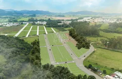 Terreno à venda no Centro, Ilhota 