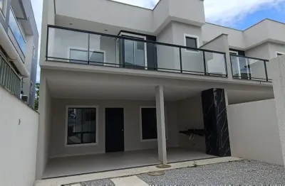 Excelente Casa Duplex com 3 suítes no bairro Recreio - Rio das ostras