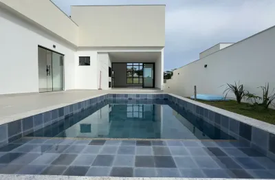 Casa Linear com 4 quartos, 288m2 de área construída. condomínio viverde 1