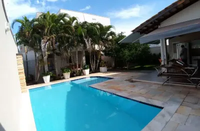 Bairro: Santa Rosa Casa  sobrado com 275m² com energia solar codigo: 1322