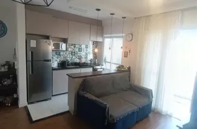 Apartamento à venda com 55m² , 2 dormitórios (sendo 1 suíte), móveis planejados e 1 vaga de garagem