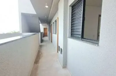 Ótimo apartamento com 2 dormitórios à venda, 42 m² bem distribuidos, transporte na porta para o met