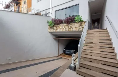 Sobrado de 171m² com garagem fechada espaçosa e quintal com churrasqueira - jardim vila formosa - s