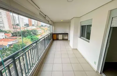 Lindo apartamento para locação, com 72m², 2 suítes, sala com 2 ambientes, 3 banheiros e 1 vaga de g