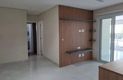Pronto para morar com varanda gourmet, 2 quartos (1 suíte) e 2 vagas + depósito, vila gomes cardim,