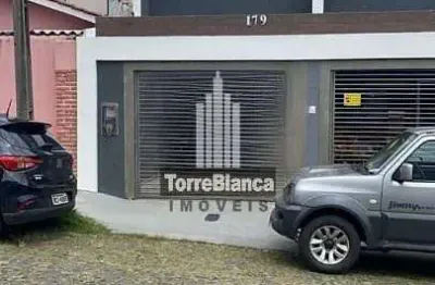 Sobrado novo na nova rússia – 2 quartos, varanda e 1 vaga de garagem!