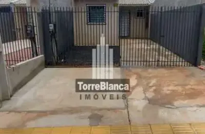 Casa para locação, 2 quartos, 1 vaga de garagem, quintal amplo, cará-cará.