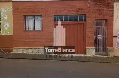 Casa com 2 quartos à venda na Rua Doze de Outubro, Centro, Ponta Grossa