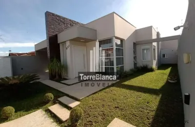 Casa de alto padrão à venda – 3 quartos, suíte com closet e área gourmet