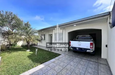 Casa com 3 quartos à venda na Rua Afonso Celso, Uvaranas, Ponta Grossa