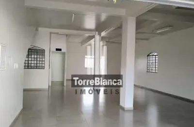 Sala ampla para locação com 2 banheiros e vaga de estacionamento, 110 m² em  uvaranas, ponta grossa